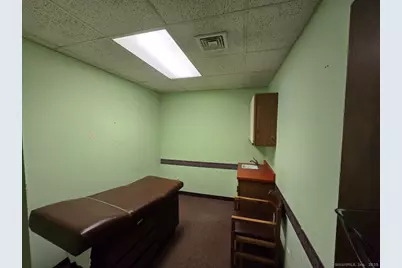 25 Clinton Street, New Britain, CT 06053 - Photo 17