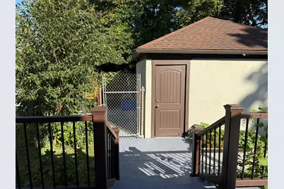 520 Savoy Street, Bridgeport, CT 06606 - Photo 29