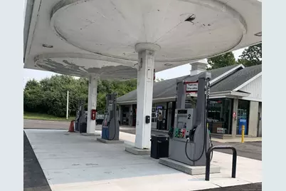 83 Federal Road, Brookfield, CT 06804 - Photo 9