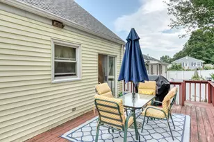 78 Edgecomb St, Hamden, CT 06517 - Photo 3