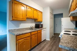 365 Mather St, Hamden, CT 06514 - Photo 3