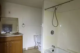 47 Gilbert St, Derby, CT 06418 - Photo 11