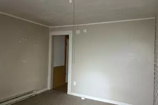 47 Gilbert St, Derby, CT 06418 - Photo 17