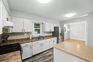 24 Gifford Ln, Bozrah, CT 06334 - Photo 7