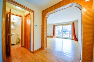 27 Towne House Rd, Hamden, CT 06514 - Photo 3