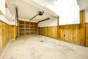 27 Towne House Rd, Hamden, CT 06514 - Photo 31