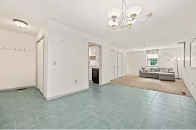 1 Russell Street #APT 11, Middletown, CT 06457 - Photo 5