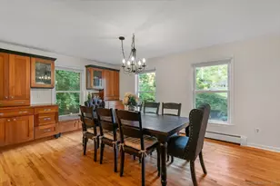 201 Bear Path Rd, Hamden, CT 06514 - Photo 11