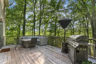 201 Bear Path Rd, Hamden, CT 06514 - Photo 35