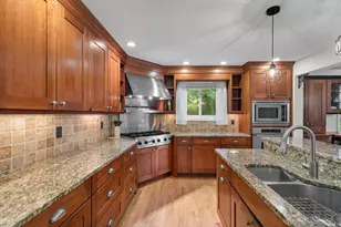 201 Bear Path Rd, Hamden, CT 06514 - Photo 5