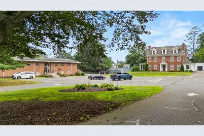 257 East Center Street, Manchester, CT 06040 - Photo 1