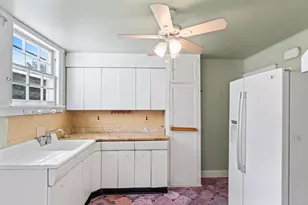 223 Glenbrook Rd, Stamford, CT 06906 - Photo 13