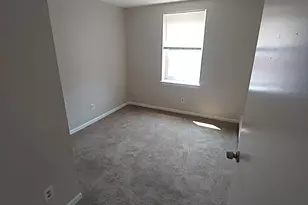 63 Huntington St, Hartford, CT 06105 - Photo 3