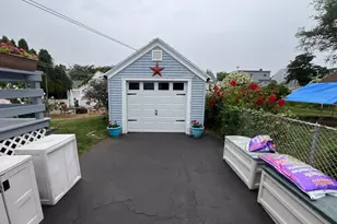 90 Mercer St, Stratford, CT 06614 - Photo 5