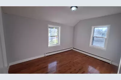 59 Howard Street, Waterbury, CT 06705 - Photo 11