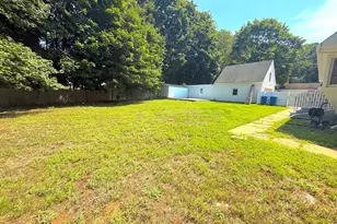 20 Rosina Rd, Hamden, CT 06514 - Photo 5