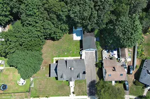 20 Rosina Rd, Hamden, CT 06514 - Photo 3