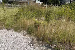 14 Oak St, Stonington, CT 06378 - Photo 11