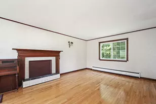 67 Barrington Ln, Waterbury, CT 06708 - Photo 5