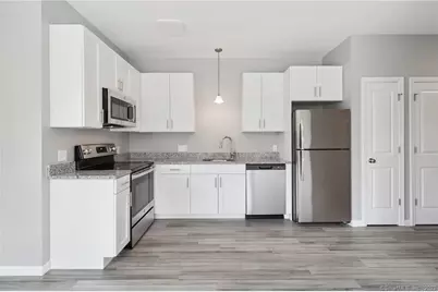 10 Steele Boulevard #202, Berlin, CT 06037 - Photo 5