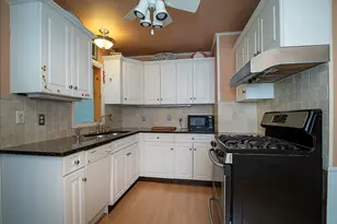 42 Palmer Ave, Hamden, CT 06514 - Photo 11