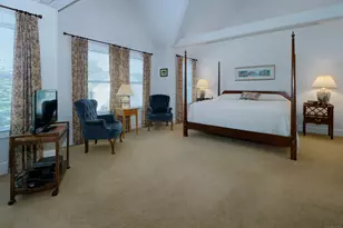 972 S Pine Creek Rd, Fairfield, CT 06824 - Photo 19