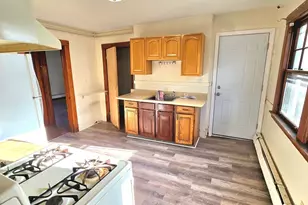 70 Monroe St, New Britain, CT 06051 - Photo 21