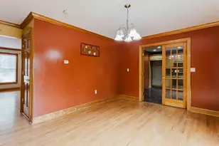 32 Marshall Ave, Trumbull, CT 06611 - Photo 17