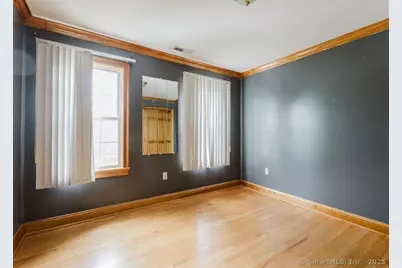 32 Marshall Avenue, Trumbull, CT 06611 - Photo 11