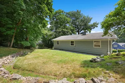 13-1/2 Hickory Drive, Greenwich, CT 06831 - Photo 17