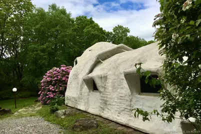 11 Day Road, Cornwall, CT 06754 - Photo 3