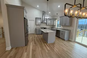 54 High St, Wallingford, CT 06472 - Photo 7