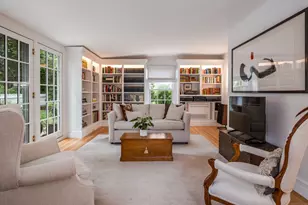 8 Lieutenant River Ln, Old Lyme, CT 06371 - Photo 9