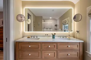 8 Lieutenant River Ln, Old Lyme, CT 06371 - Photo 23