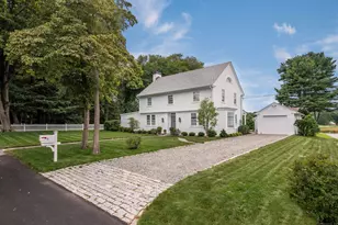 8 Lieutenant River Ln, Old Lyme, CT 06371 - Photo 33