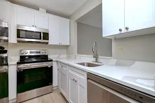 175 Mill Pond Rd, Hamden, CT 06514 - Photo 15