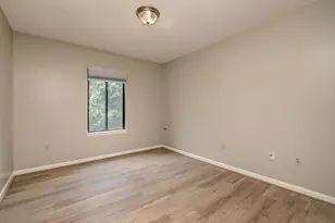 175 Mill Pond Rd, Hamden, CT 06514 - Photo 35