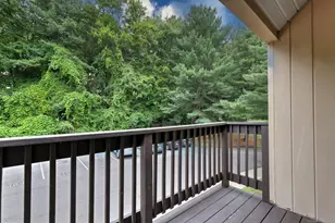 175 Mill Pond Rd, Hamden, CT 06514 - Photo 25