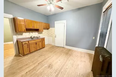 337 Laurel Street, Hartford, CT 06105 - Photo 5