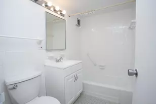 31 Woodland St, Hartford, CT 06105 - Photo 13