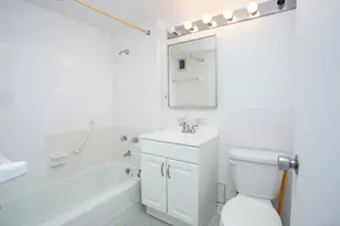 31 Woodland St, Hartford, CT 06105 - Photo 19