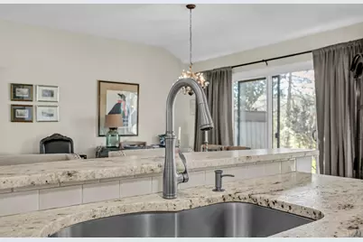 123 Heritage Village #B, Southbury, CT 06488 - Photo 7