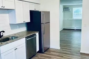 100 Norton Park Rd, Plainville, CT 06062 - Photo 3