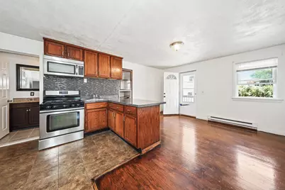 62 Wood Street, Meriden, CT 06451 - Photo 5