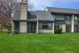 85 Viscount Dr, Milford, CT 06460 - Photo 1