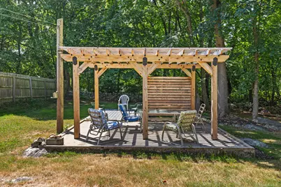 24 Pine Street, Waterford, CT 06385 - Photo 27