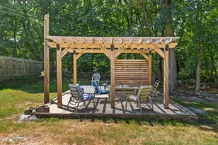 24 Pine St, Waterford, CT 06385 - Photo 27