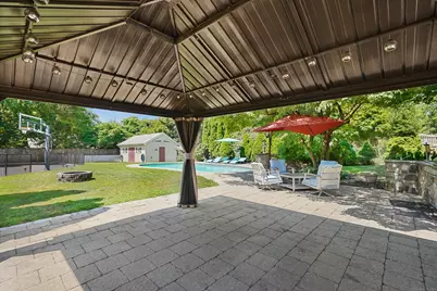 24 Haig Avenue, Stamford, CT 06905 - Photo 31