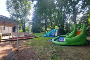 26 Perkins St, Plainfield, CT 06374 - Photo 3