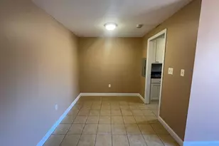 24 Merrill St, Hartford, CT 06106 - Photo 13